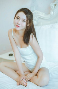 小向由美